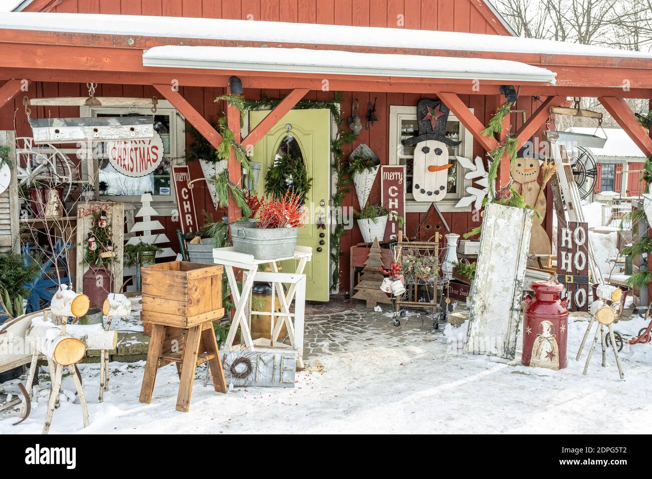 Una tienda en un pueblo de Massachusetts Foto de stock