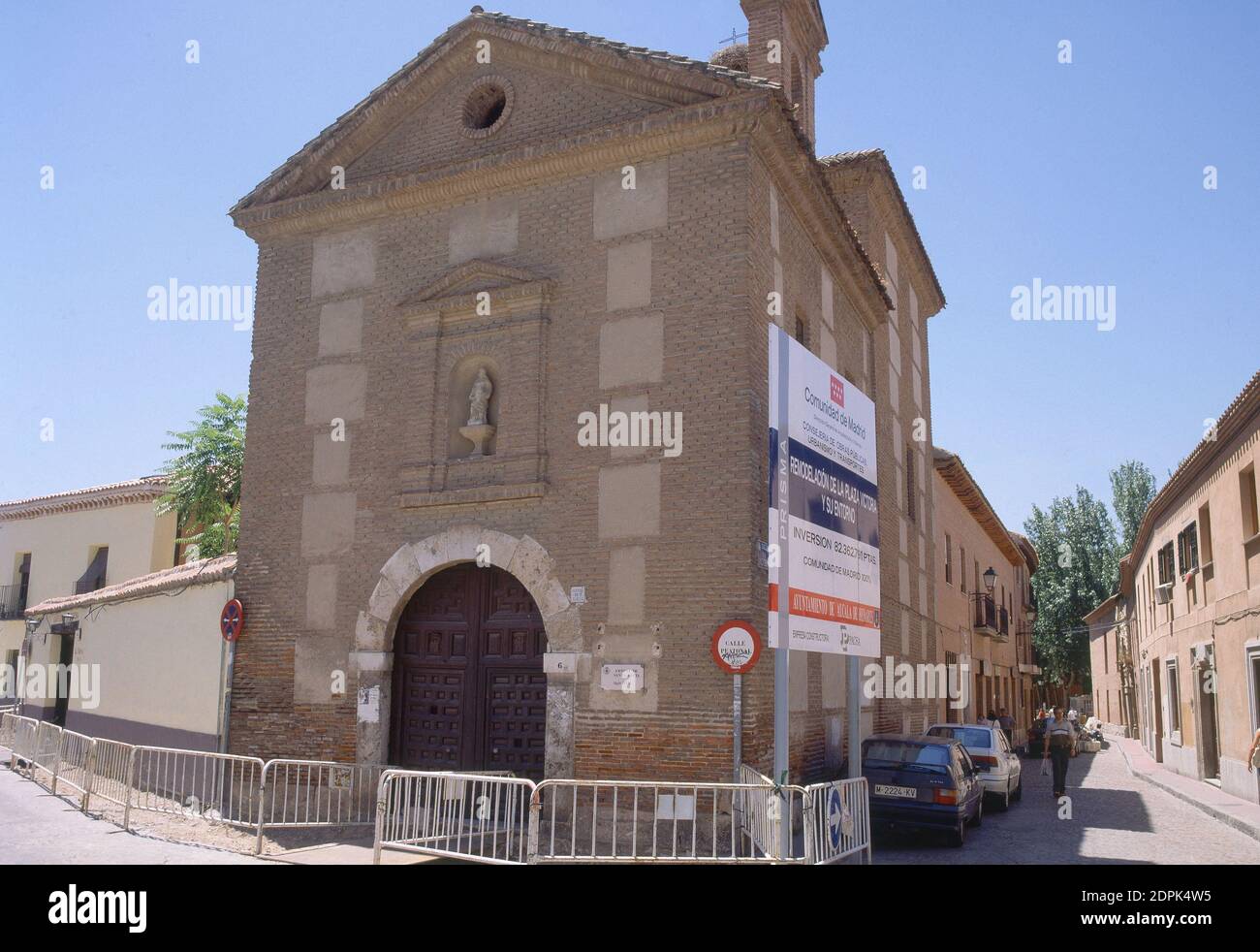 EXTERIOR FACHADA DE LA ERMITA S XVII FOTO AÑOS 2000. UBICACIÓN