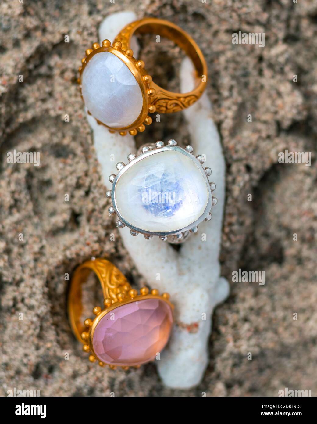 Piedras preciosas joyas de coral e imágenes de alta resolución Alamy