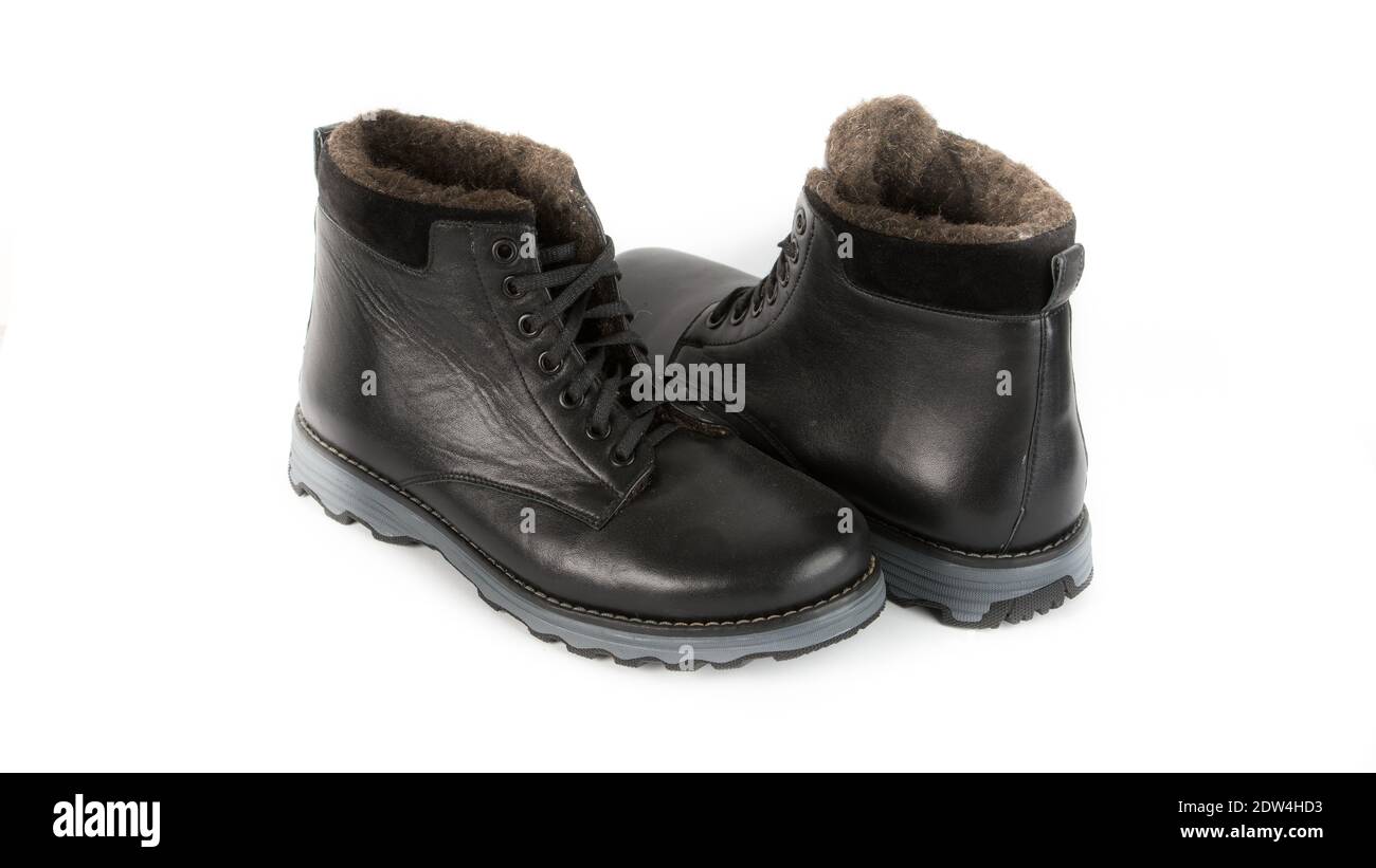 zapatos ortopédicos negros para niños sobre fondo blanco Fotografía de  stock - Alamy
