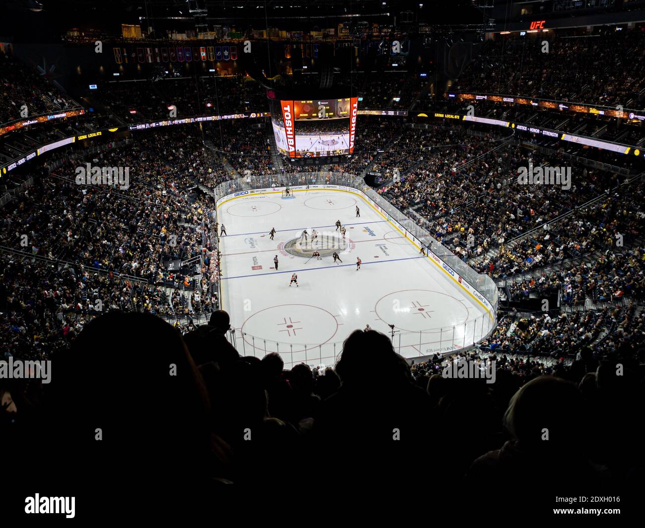 T-Mobile Arena, las Vegas, NV - 2 de enero de 2020: Philadelphia Flyers vs. Vegas Golden Knights Foto de stock