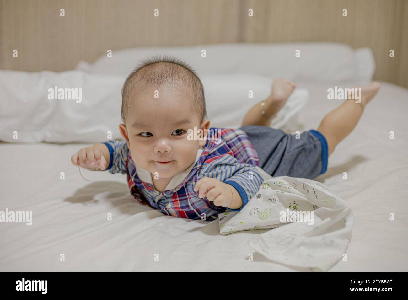 Superman Baby Fotos E Imagenes De Stock Alamy