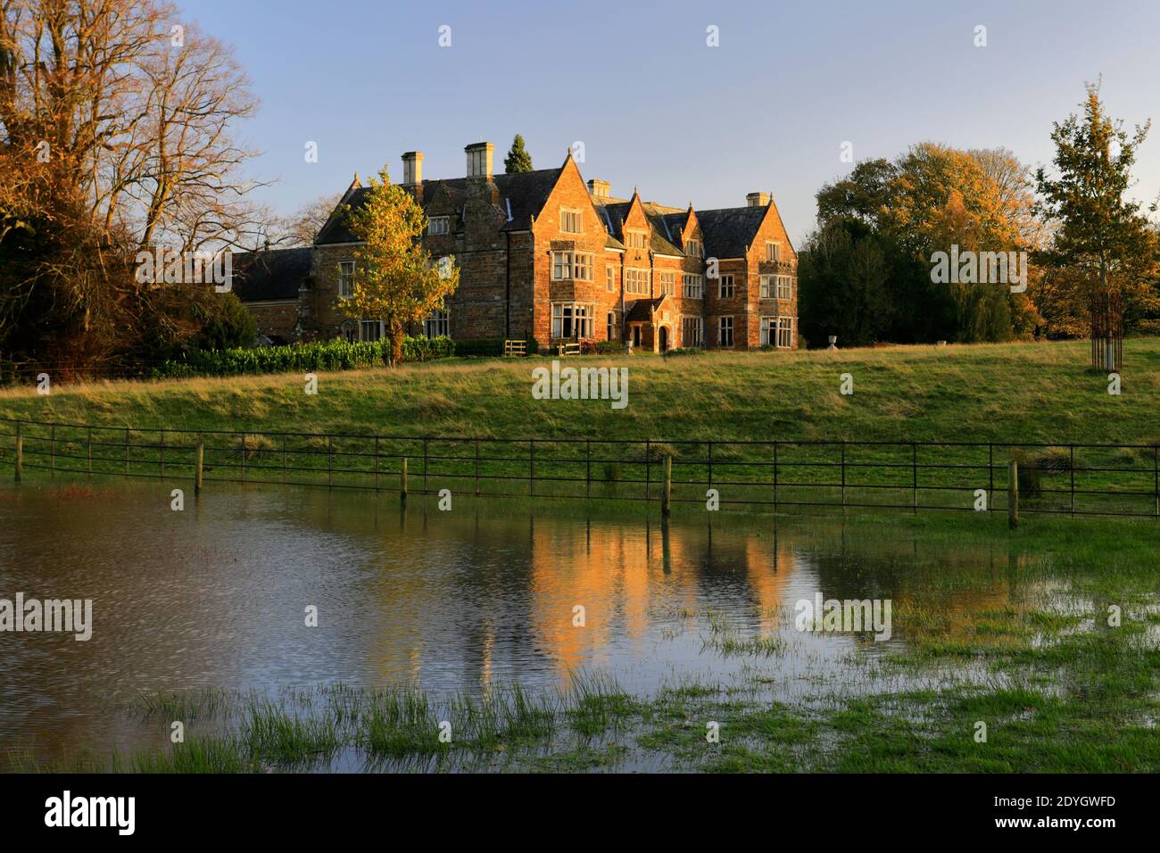 Vista de la Abadía, Launde Norton Oriental village, Leicestershire, Inglaterra, Reino Unido. Foto de stock