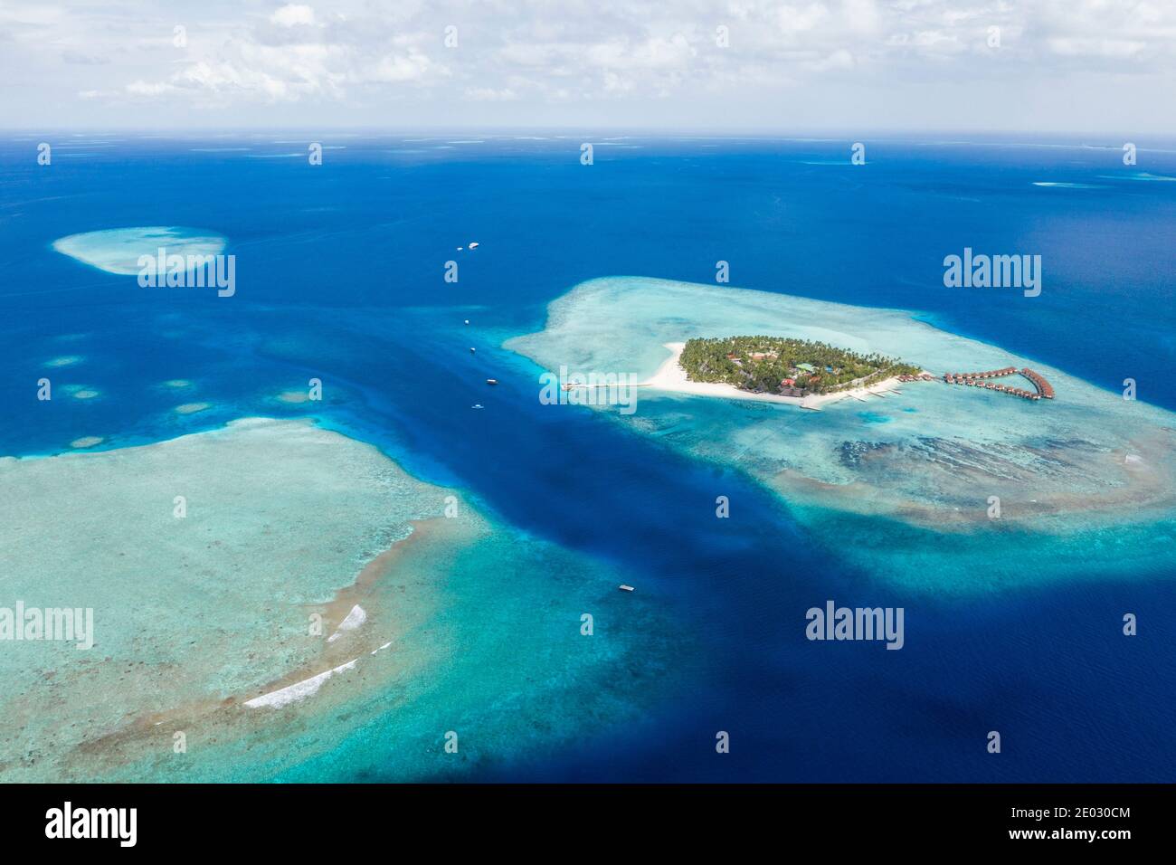 Isla de vacaciones Alimatha, Felidhu ATOLL, Maldivas, Océano Índico Foto de stock