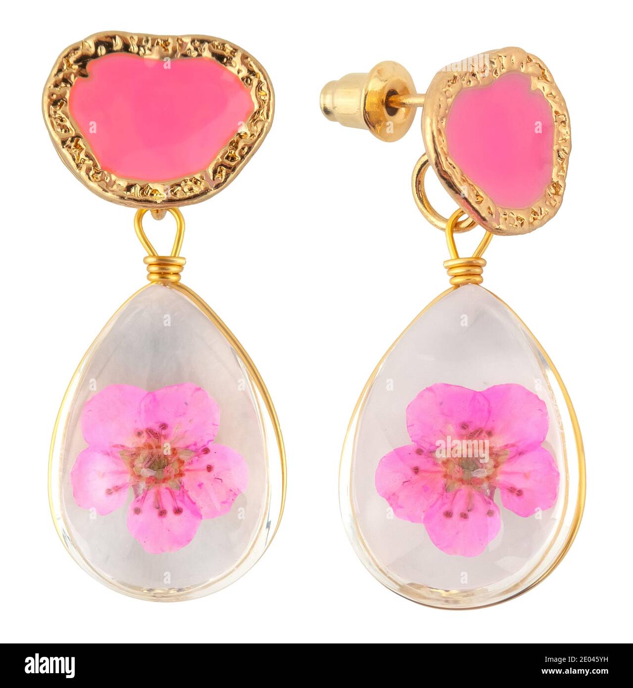 Pendientes de oro con rosas flores naturales joyas para mujeres aisladas sobre fondo blanco, camino de recorte incluido Fotografía de stock - Alamy Pendientes de oro con rosas flores naturales joyas para mujeres aisladas sobre fondo blanco, camino de recorte incluido Fotografía de stock - Alamy