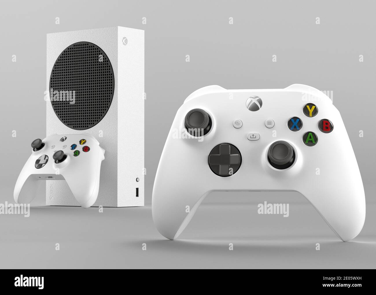 ITALIA - 27 DE DICIEMBRE de 2020: Nuevas consolas de videojuegos: Xbox  serie S negra Fotografía de stock - Alamy