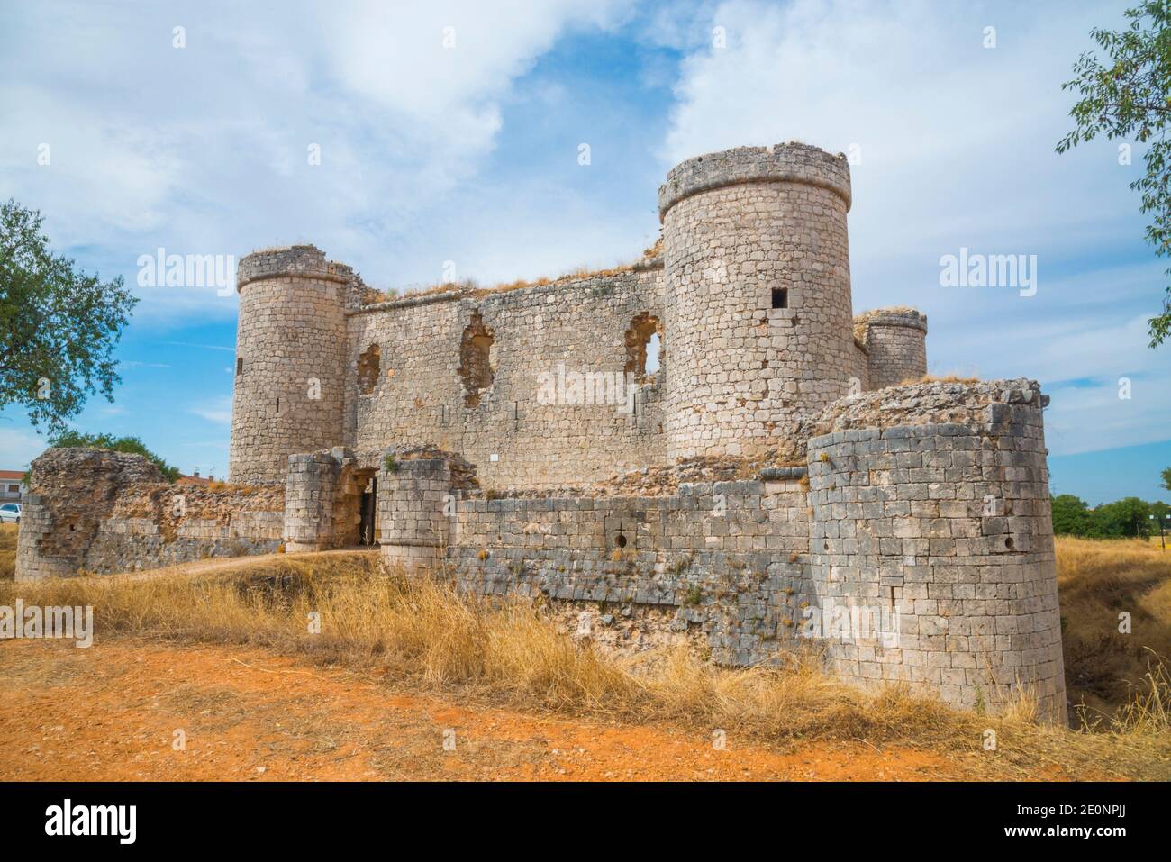 Ruinas del castillo. Pioz, provincia de Guadalajara, Castilla la Mancha, España. Foto de stock