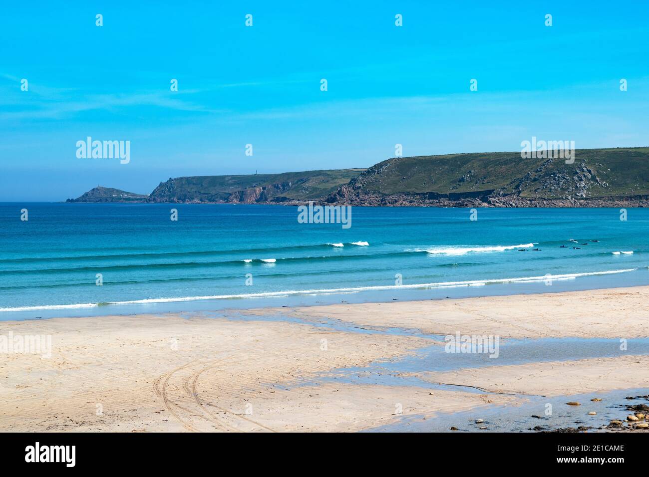 La bahía Whitesand en sennen Cove cerca de tierras terminan en cornwall inglaterra Foto de stock