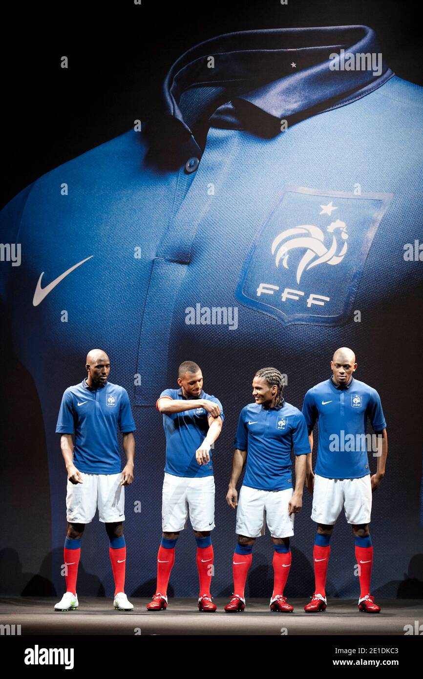 Selección francesa de fútbol fotografías e imágenes de alta - Alamy