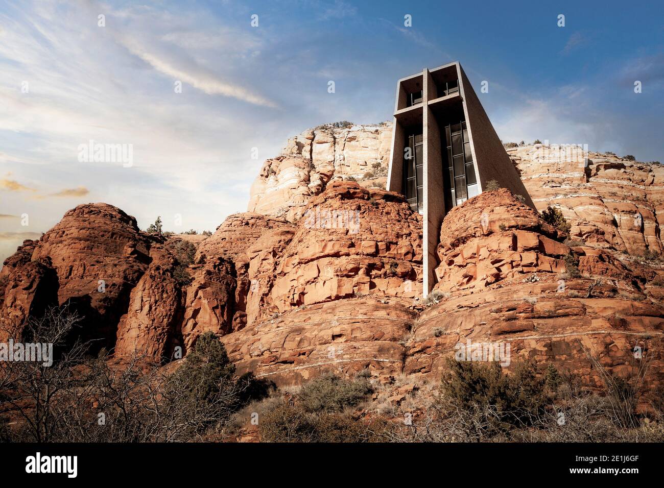 La Iglesia de la Santa Cruz en las rocas rojas de Sedona, Arizona. Foto de stock