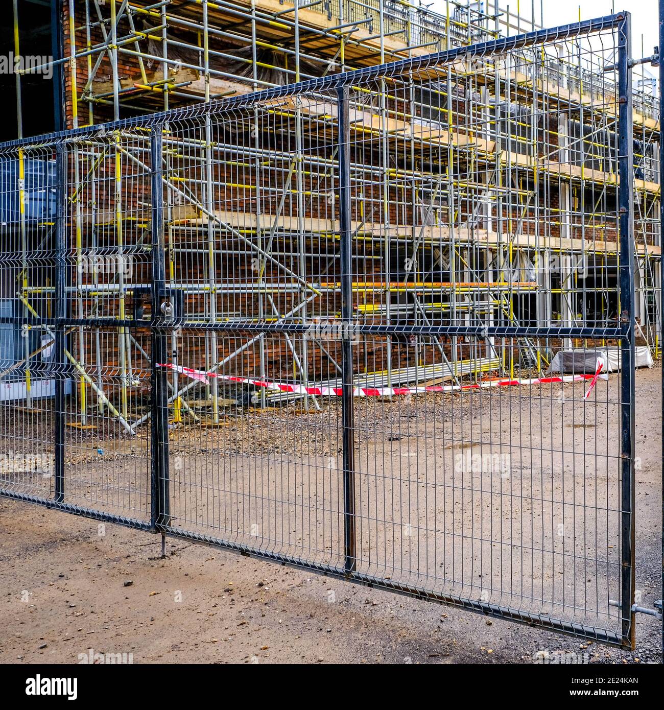 Londres, Reino Unido, enero de 03 2021, Nueva construcción Lidl supermercado en construcción en Epsom Surrey Foto de stock