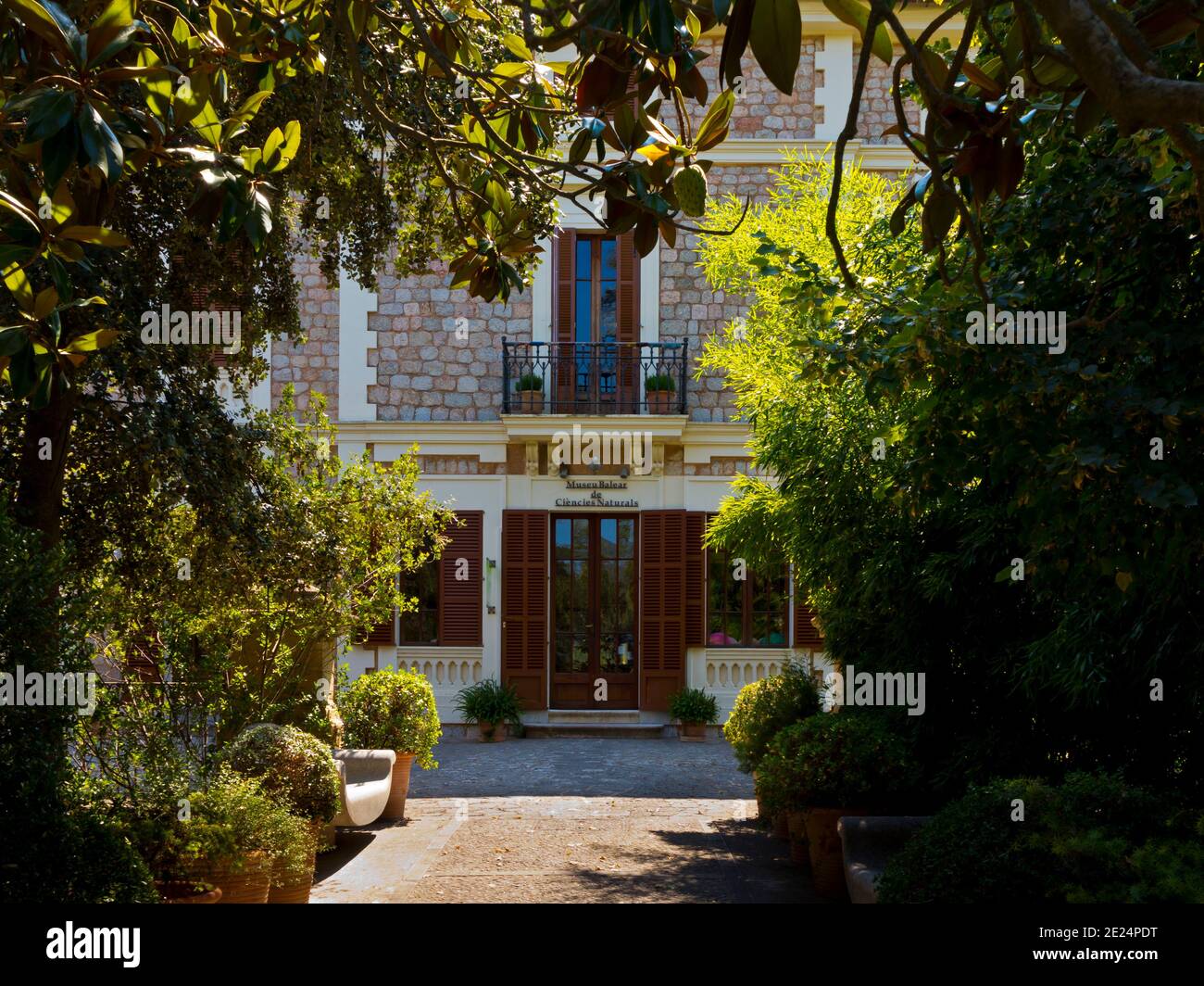 Jardi botanic soller fotografías e imágenes de alta resolución - Alamy