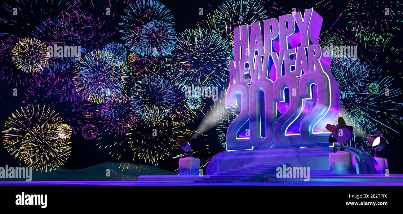 Feliz año nuevo 2022 en letras gruesas en un pedestal púrpura tipo monumento iluminado por 4 focos con fuegos artificiales azul, verde, amarillo y magenta Foto de stock