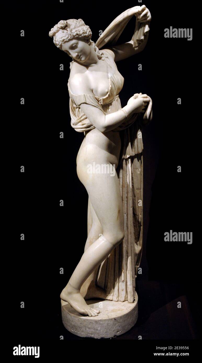 Venus [Aphrodite]: the Callipygian Venus. Engraving by F. Piranesi, 1783,  after T. Piroli.