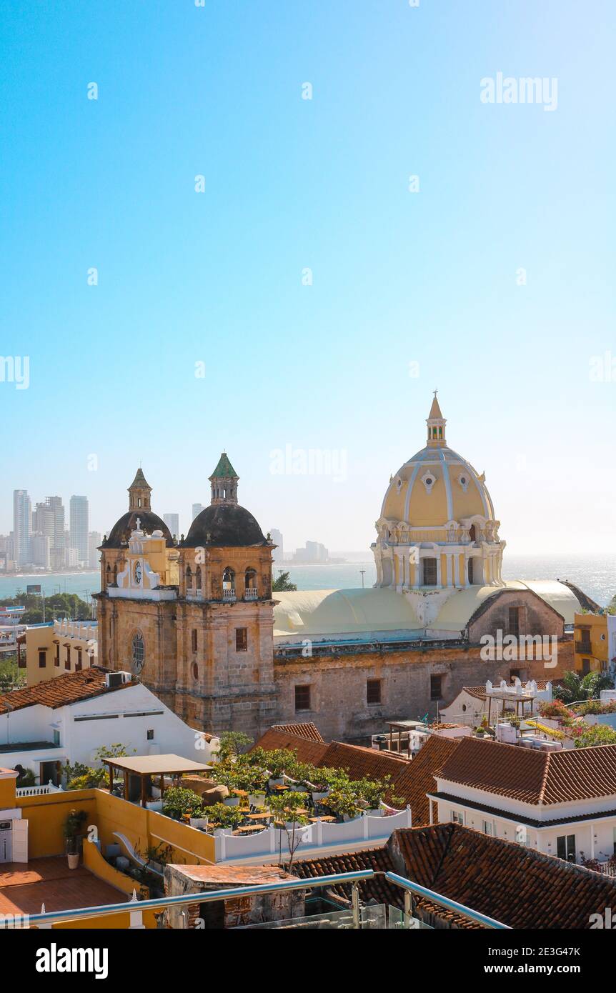 Vista del casco antiguo, centro histórico de la ciudad de Cartagena, Colombia Foto de stock