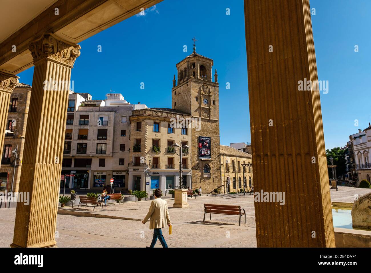 Torre del reloj en la Plaza de Andalucía, Úbeda, Patrimonio de la Humanidad de la UNESCO. Provincia de Jaén, Andalucía, Sur de España Europa Foto de stock