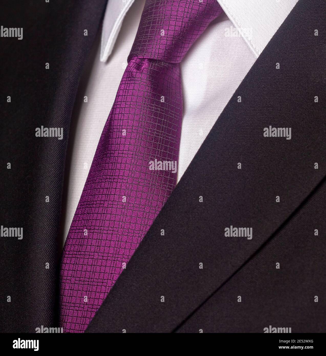 Corbata rosa fotografías e imágenes de alta resolución - Alamy