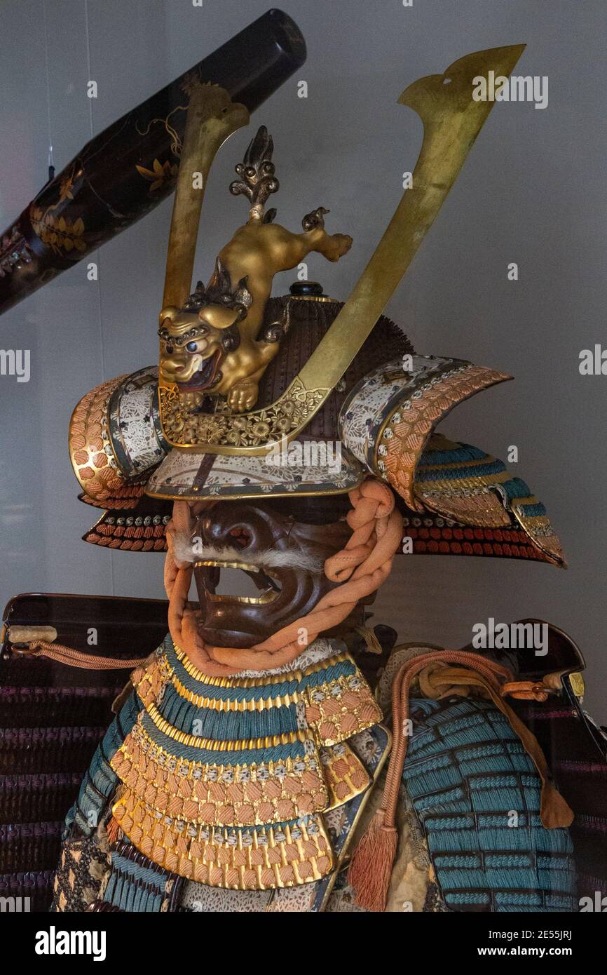 Como en el amor en la guerra: las armaduras samurai en los museos  nacionales