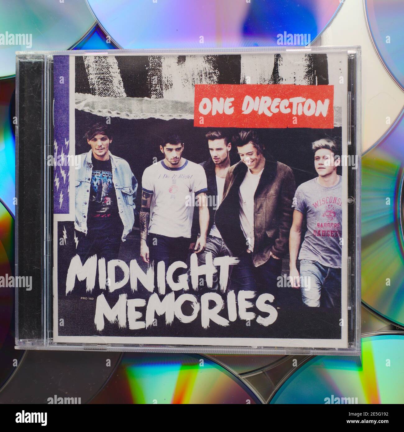 Una copia del álbum One Direction Midnight Memories On CD Foto de stock