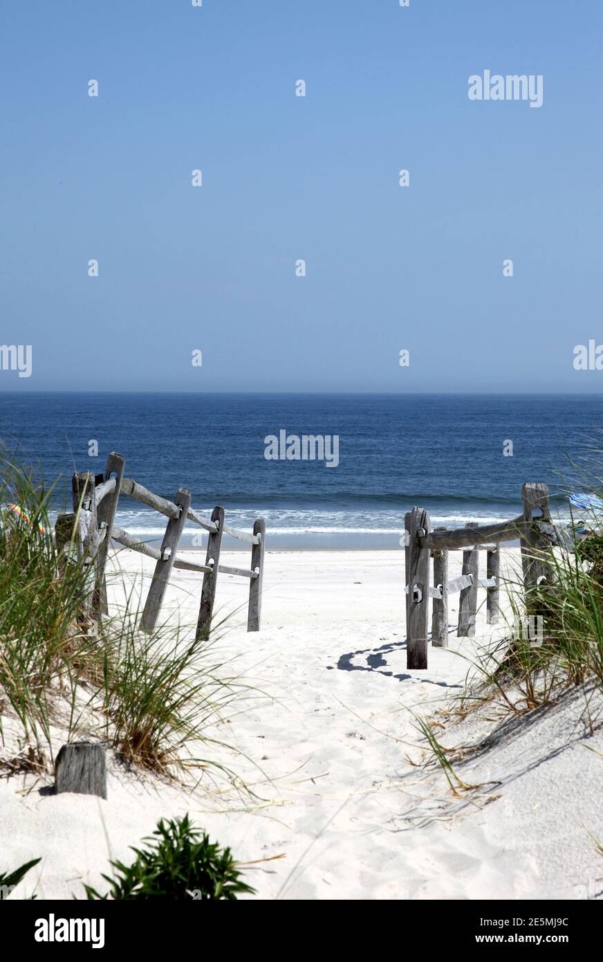 Camino a la costa de la playa de Nueva Jersey, Estados Unidos Foto de stock