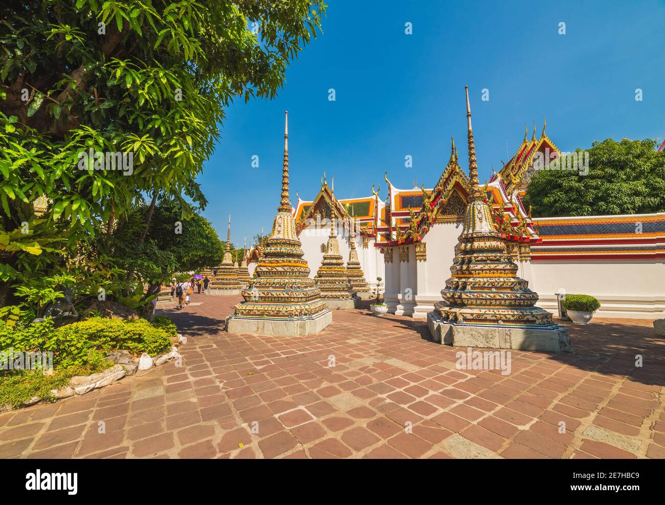 Wat Po (Wat Pho), Templo del Buda de la Rectinación, Monasterio Real, Atracciones turísticas populares en Bangkok, Tailandia. Foto de stock