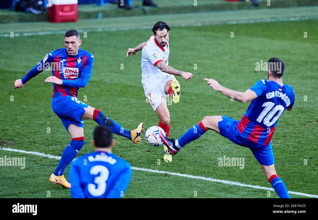 Suso de Sevilla FC durante el campeonato de España la Liga partido de fútbol entre SD Eibar SAD y Sevilla FC el 30 de enero de 2021 en el estadio de Ipurua en Eibar, España - Foto Inigo Larreina / España DPPI / DPPI / LiveMedia Foto de stock