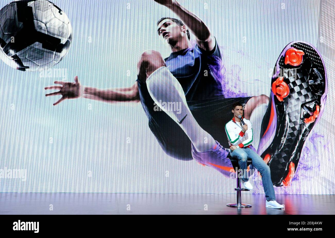 Real Madrid's Portuguese soccer player Cristiano Ronaldo speaks during the launch of the new Nike Mercurial Vapor SuperFly II soccer boot an event in London February 24, 2010. REUTERS/Jas Lehal (BRITAIN -