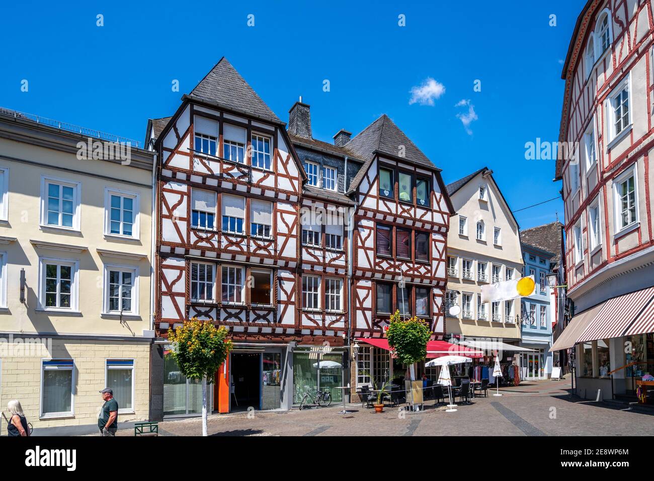 Plaza del Castillo en Linz am Rhein, Alemania Foto de stock