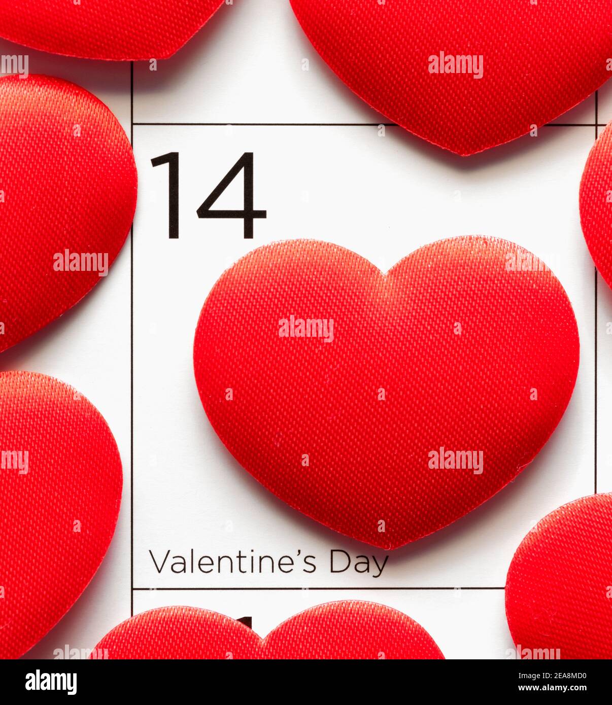 Día de San Valentín 14 de febrero amor corazones cerrar fecha calendario Foto de stock