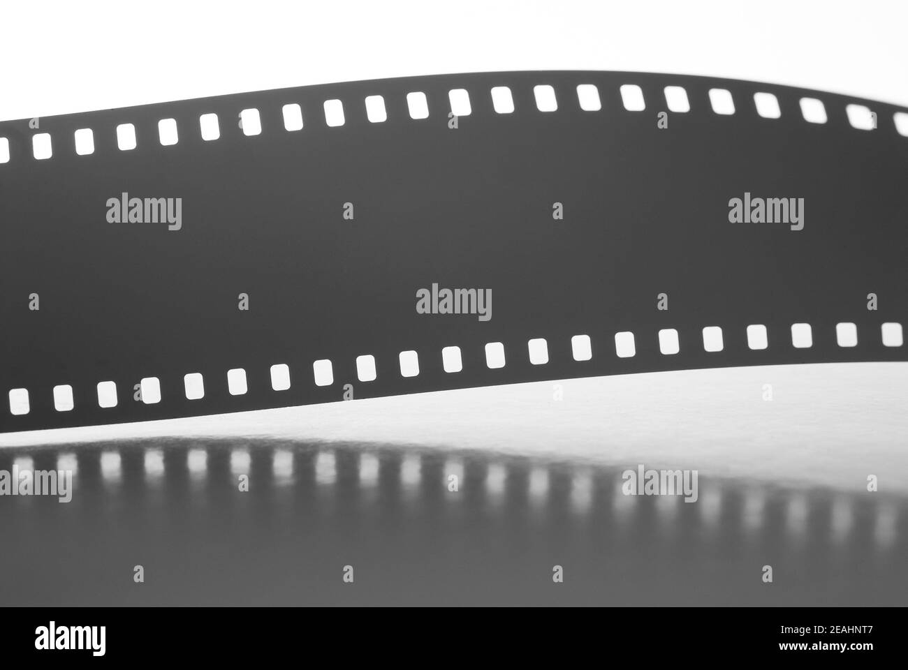 Carrete de película fotográfica de 35 mm Fotografía de stock - Alamy