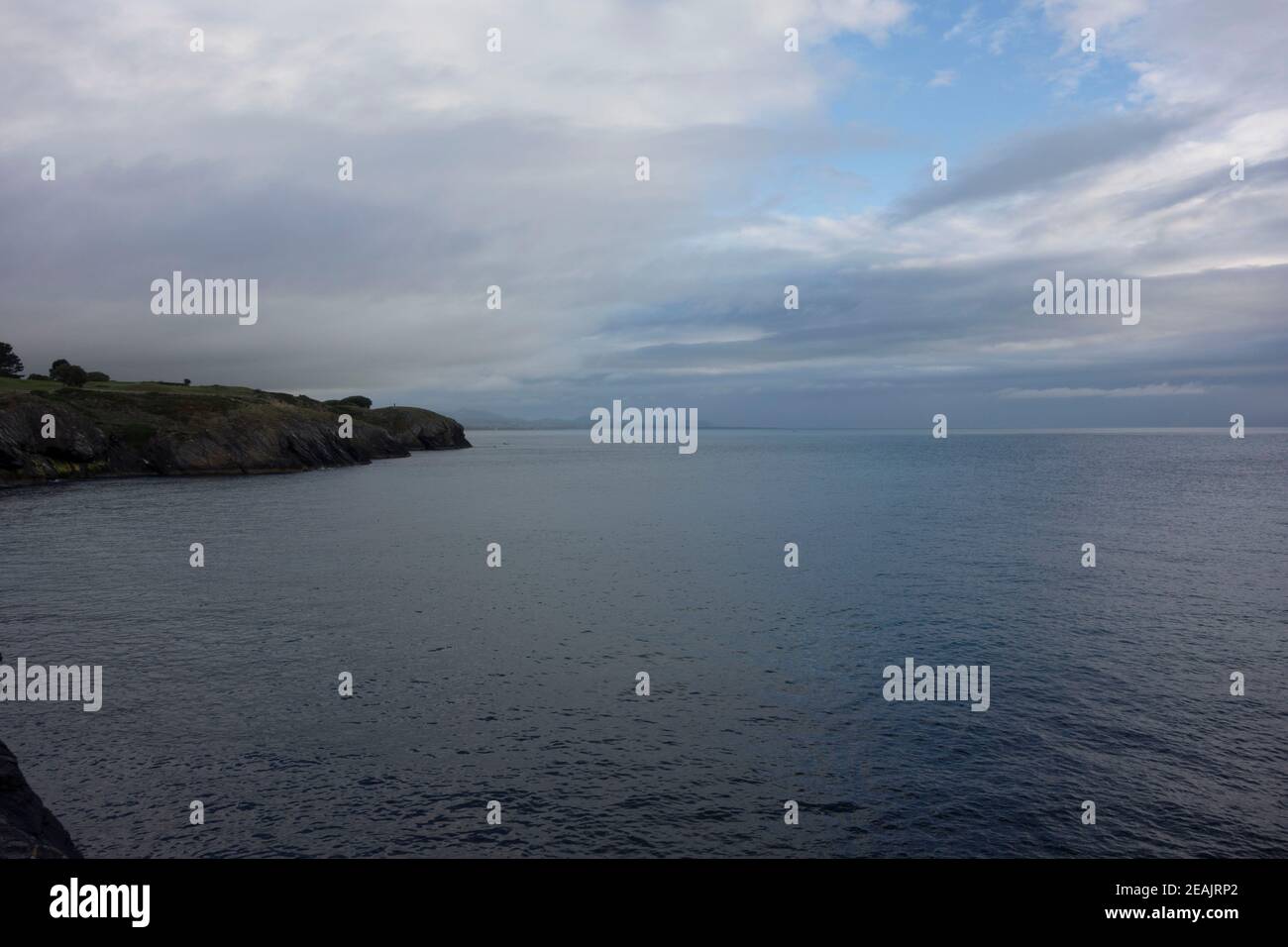 el coste este del mar irlandés Foto de stock