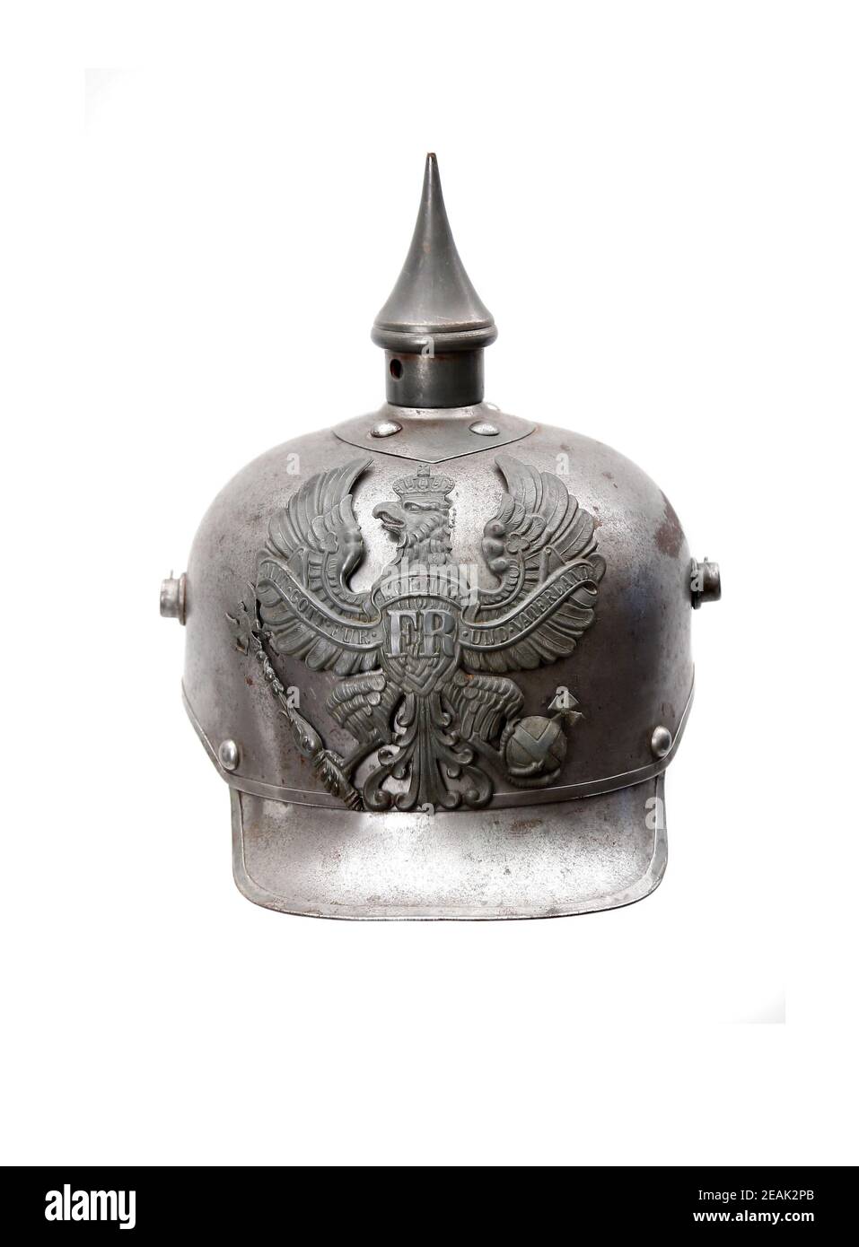 Línea de Prusia (Kurassier cuirassiers) casco de acero. Siglo xix. Alemania Foto de stock