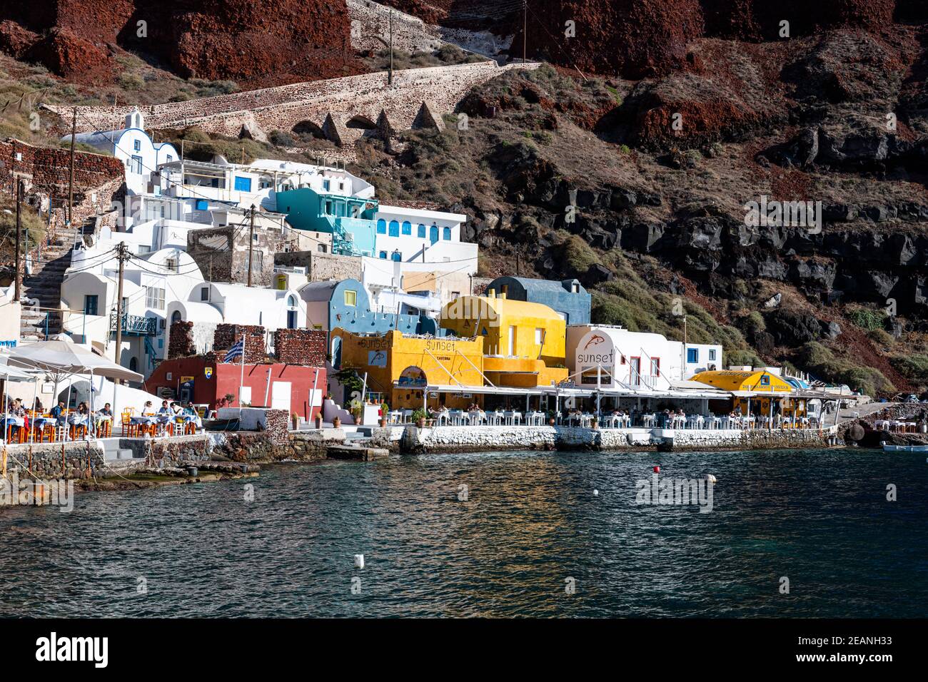 Ammoudi Bay, Oia, Santorini, Cícladas, Islas griegas, Grecia, Europa Foto de stock