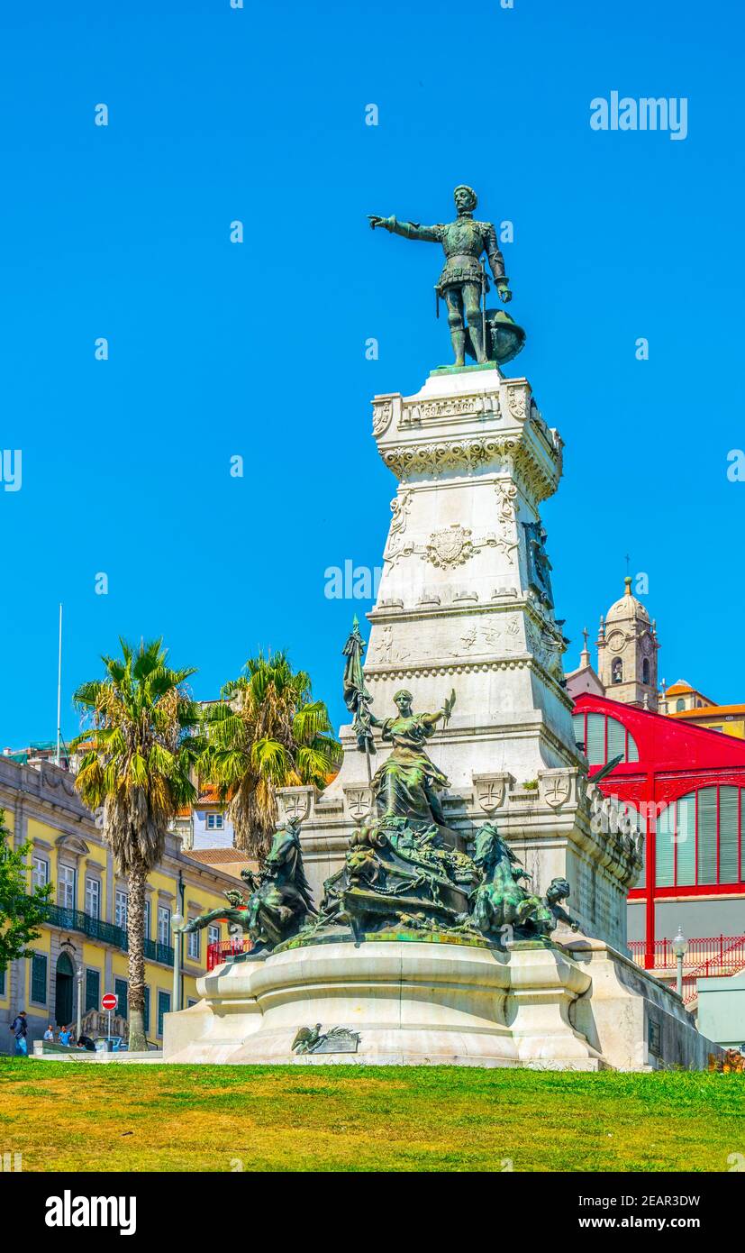 Henry (Infante Dom Henrique) el navegador Monumento, Porto, Portugal  Fotografía de stock - Alamy