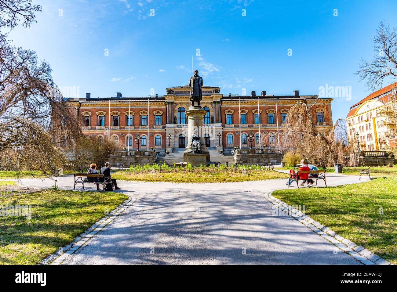 Edificio de la Universidad de Uppsala en Suecia Foto de stock