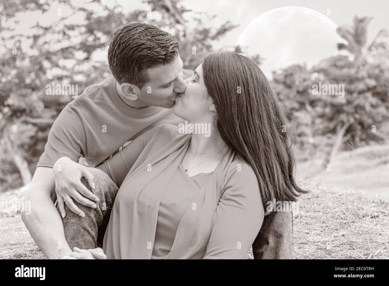 Fotos de compromiso de una pareja cubana Foto de stock