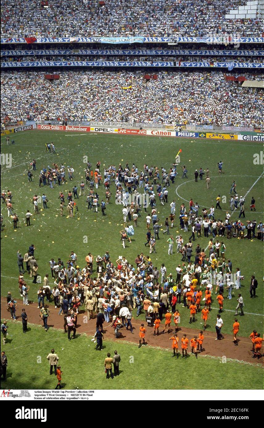 Fútbol - Copa Mundial de la FIFA 1986 - final - Argentina contra Alemania  Occidental - Estadio Azteca, Ciudad de