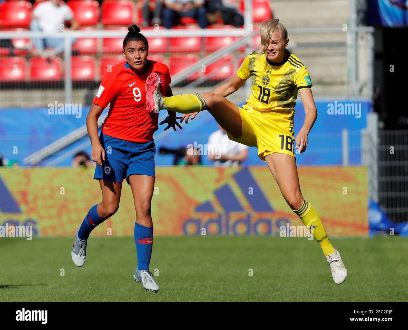 Fútbol - Copa Mundial Femenino - Grupo F - Chile contra Suecia - Roazhon Park, Rennes, Francia - 11 de