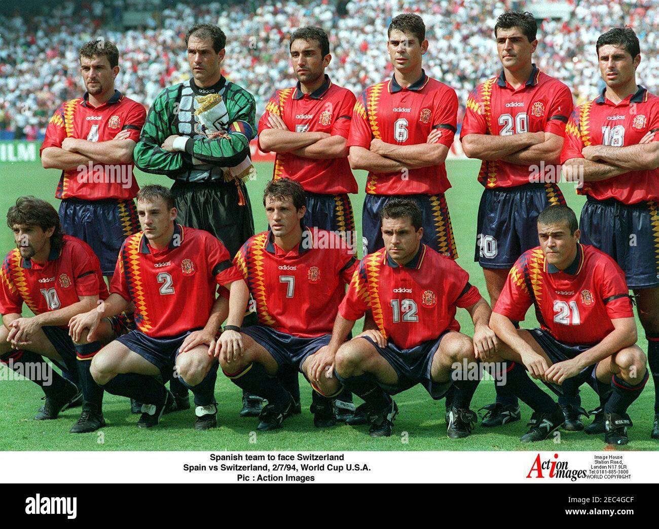 el-equipo-espanol-se-enfrentara-al-futbol-de-suiza-copa-mundial-de-la-fifa-1994-segunda-ronda-espana-contra-suiza-estadio-rfk-memorial-washington-2-7-94-pic-imagenes-de-accion-2ec4gcf.jpg