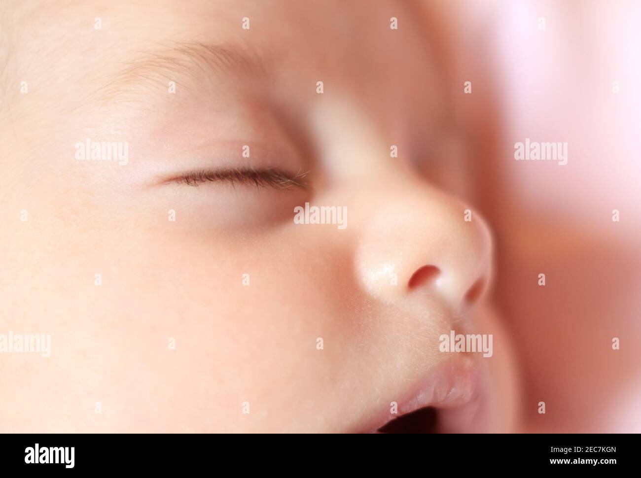 Dormido con la boca abierta fotografías e imágenes de alta resolución