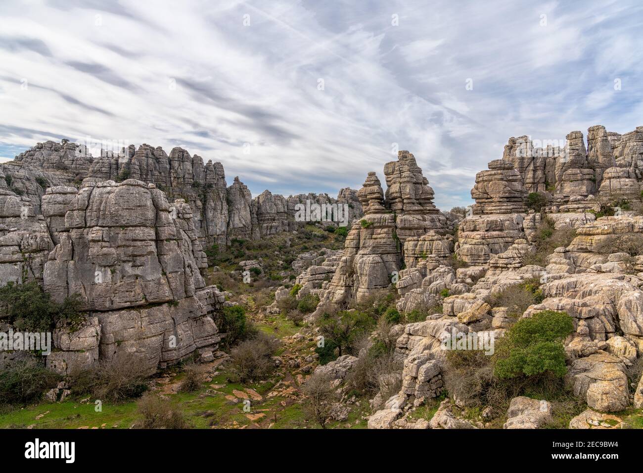 El Parque Natural el Torcal en Andalucía con ist extraño formaciones rocosas karst Foto de stock