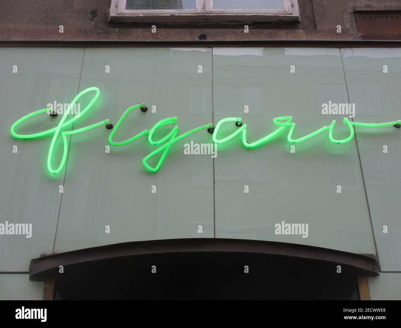 Viena, Neonschrift 'Figaro' Foto de stock