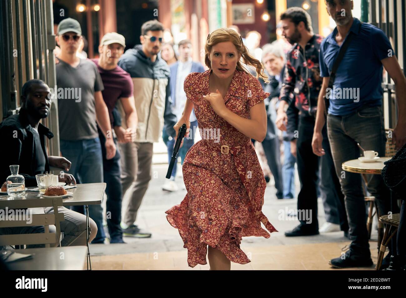 JESSICA CHASTAIN en el 355 (2022), dirigida por SIMON KINBERG. Crédito:  Freckle Films / CAA Media Finance / Album Fotografía de stock - Alamy