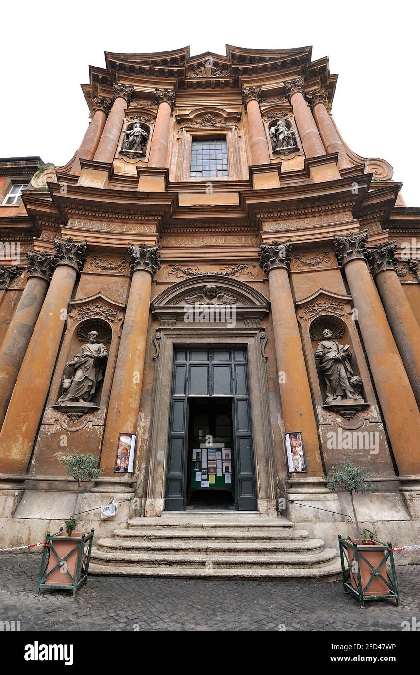 Italia, Roma, iglesia de la Santísima Trinidad de los peregrinos, Santissima Trinità dei Pellegrini Foto de stock