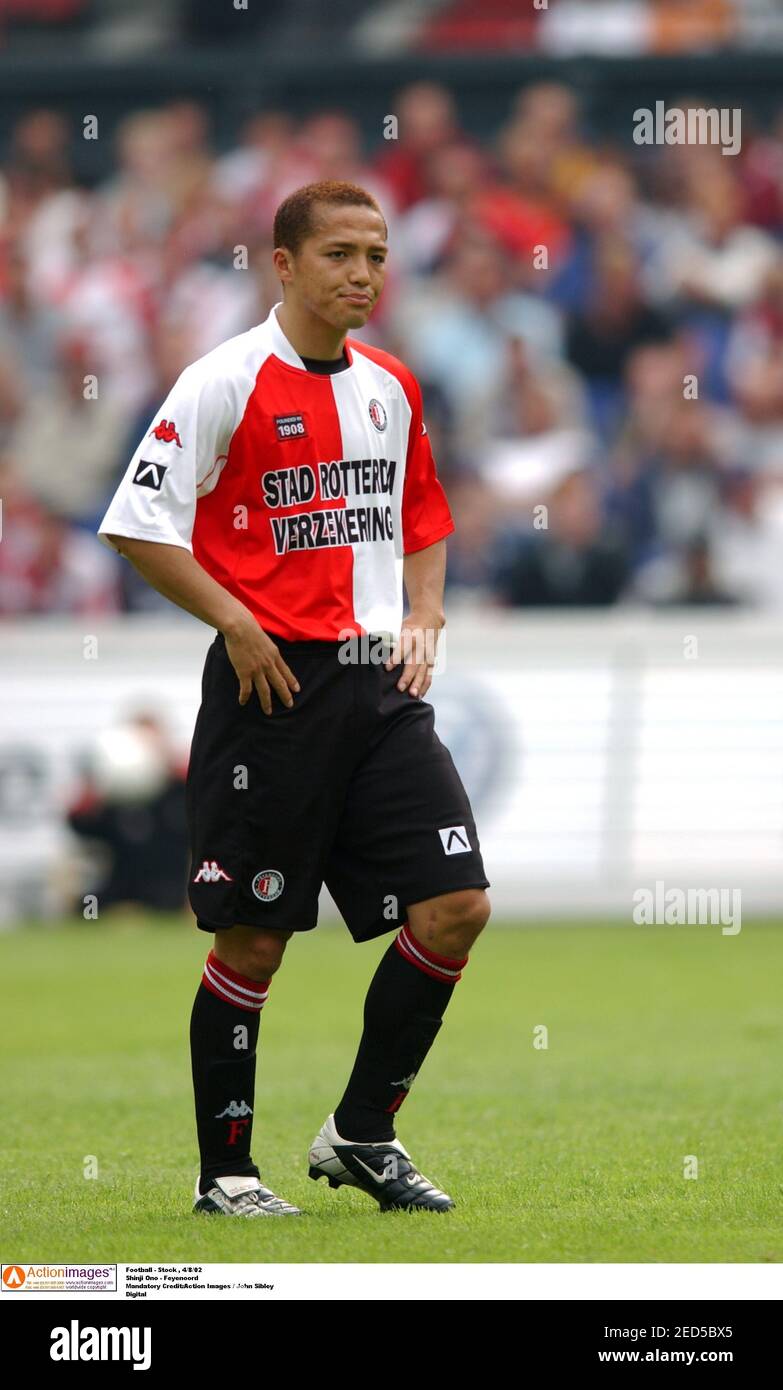 defensa Perforación temblor Fútbol - Stock , 4/8/02 Shinji Ono - Feyenoord crédito obligatorio:Acción Imágenes / John Sibley Digital Fotografía de stock - Alamy defensa Perforación temblor Fútbol - Stock , 4/8/02 Shinji Ono - Feyenoord crédito obligatorio:Acción Imágenes / John Sibley Digital Fotografía de stock - Alamy