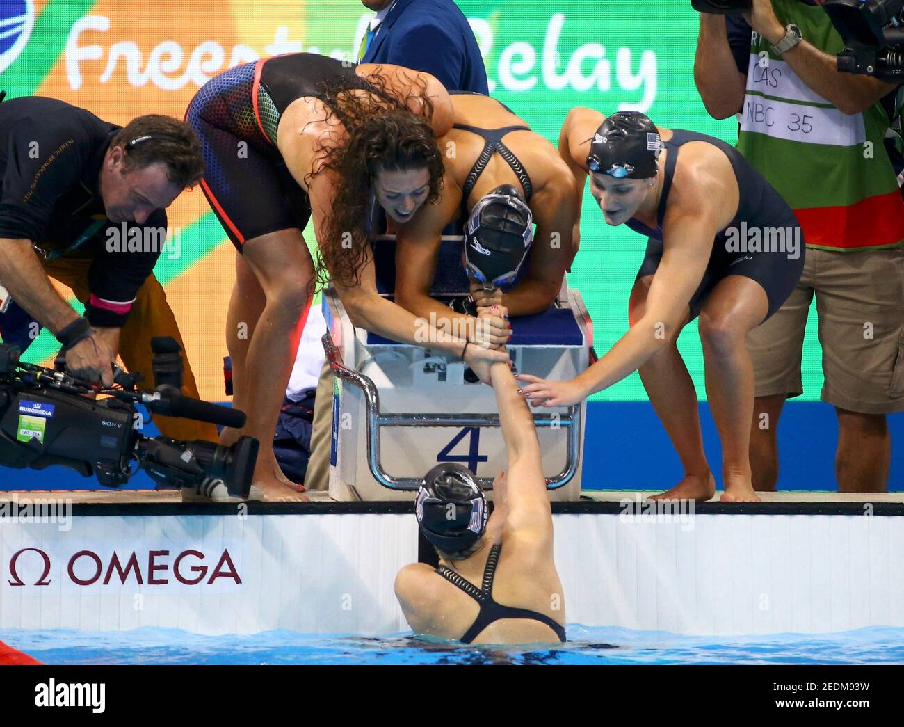 Equipo de natación de estados unidos equipo de natación olímpica de américa  fotografías e imágenes de alta resolución - Alamy