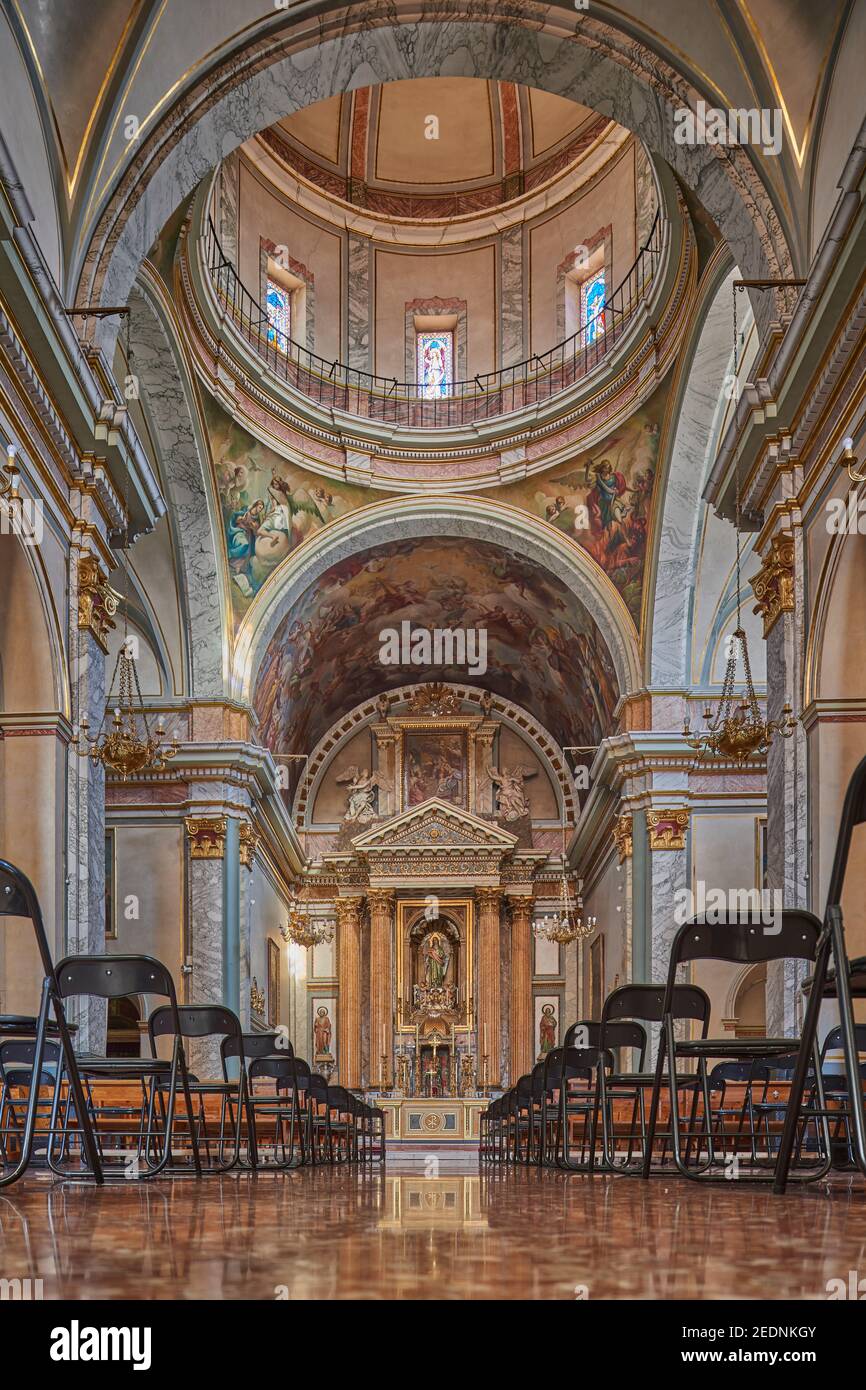 Interior de la iglesia parroquial de Santo Angel Custodio de la Vall d'Uixo  provincia de Castellón, Comunidad Valenciana, España, Europa Fotografía de  stock - Alamy