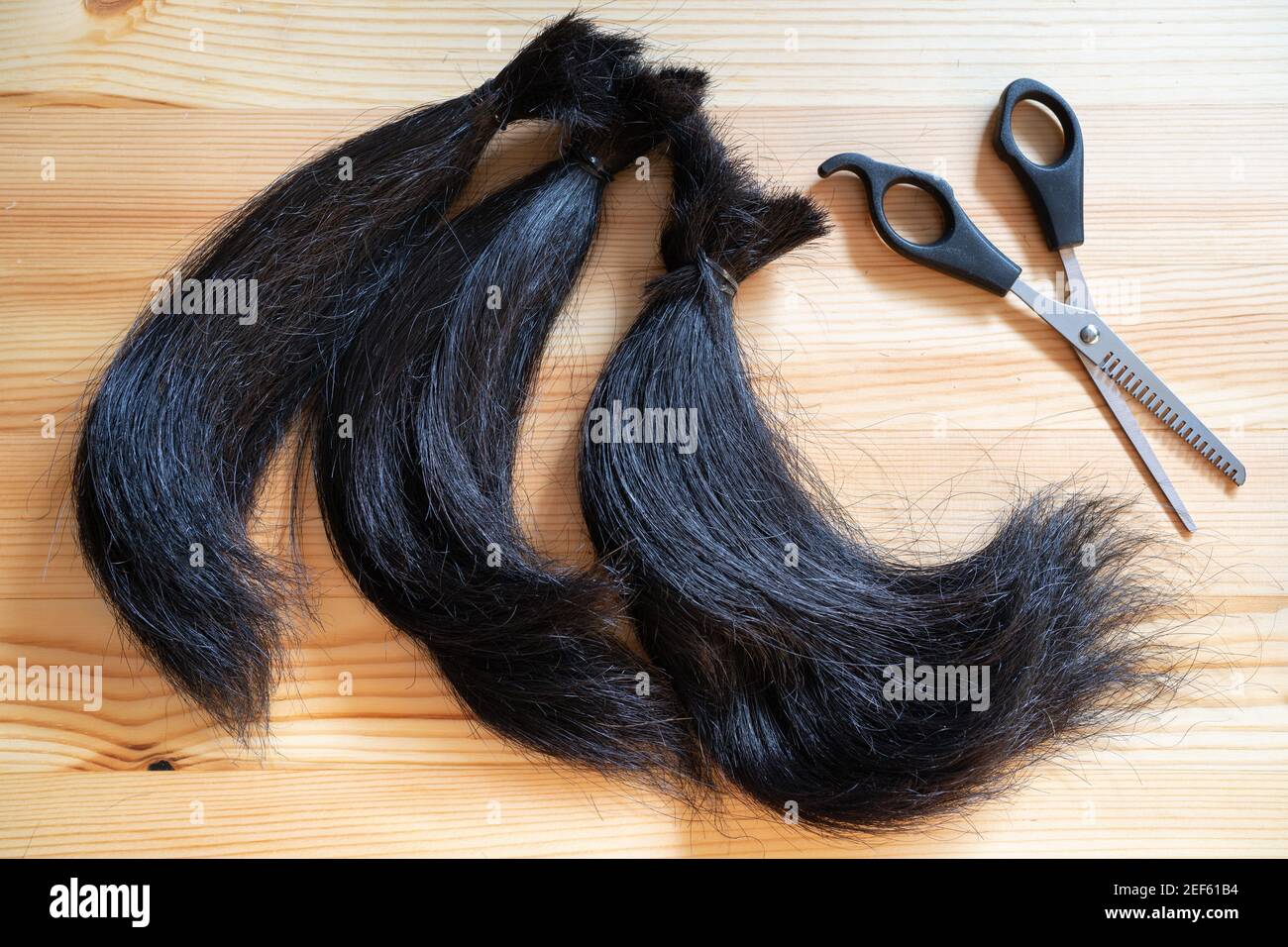 Cut hair cancer fotografías e imágenes de alta resolución - Alamy