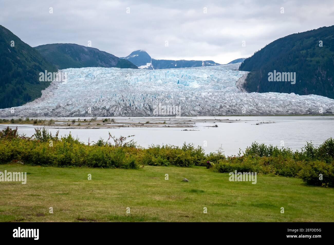 Vuelo a Taku Glacier Lodge & Salmon Feast Foto de stock