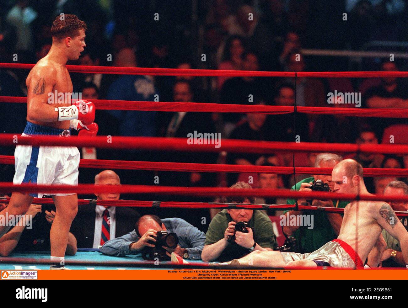 Boxeo - Arturo Gatti v Eric Jakubowski - Welterweights - Madison Square  Garden - Nueva York - 29/4/00 crédito